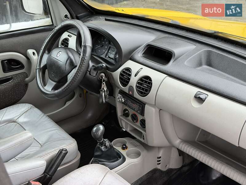 Минивэн Renault Kangoo 2003 в Николаеве
