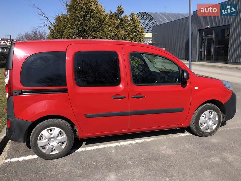 Минивэн Renault Kangoo 2014 в Каменец-Подольском