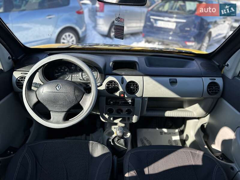 Мінівен Renault Kangoo 2003 в Смілі фото 14 Мінівен Renault Kangoo 2003 в Смілі