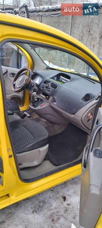 Мінівен Renault Kangoo 2010 в Чернігові