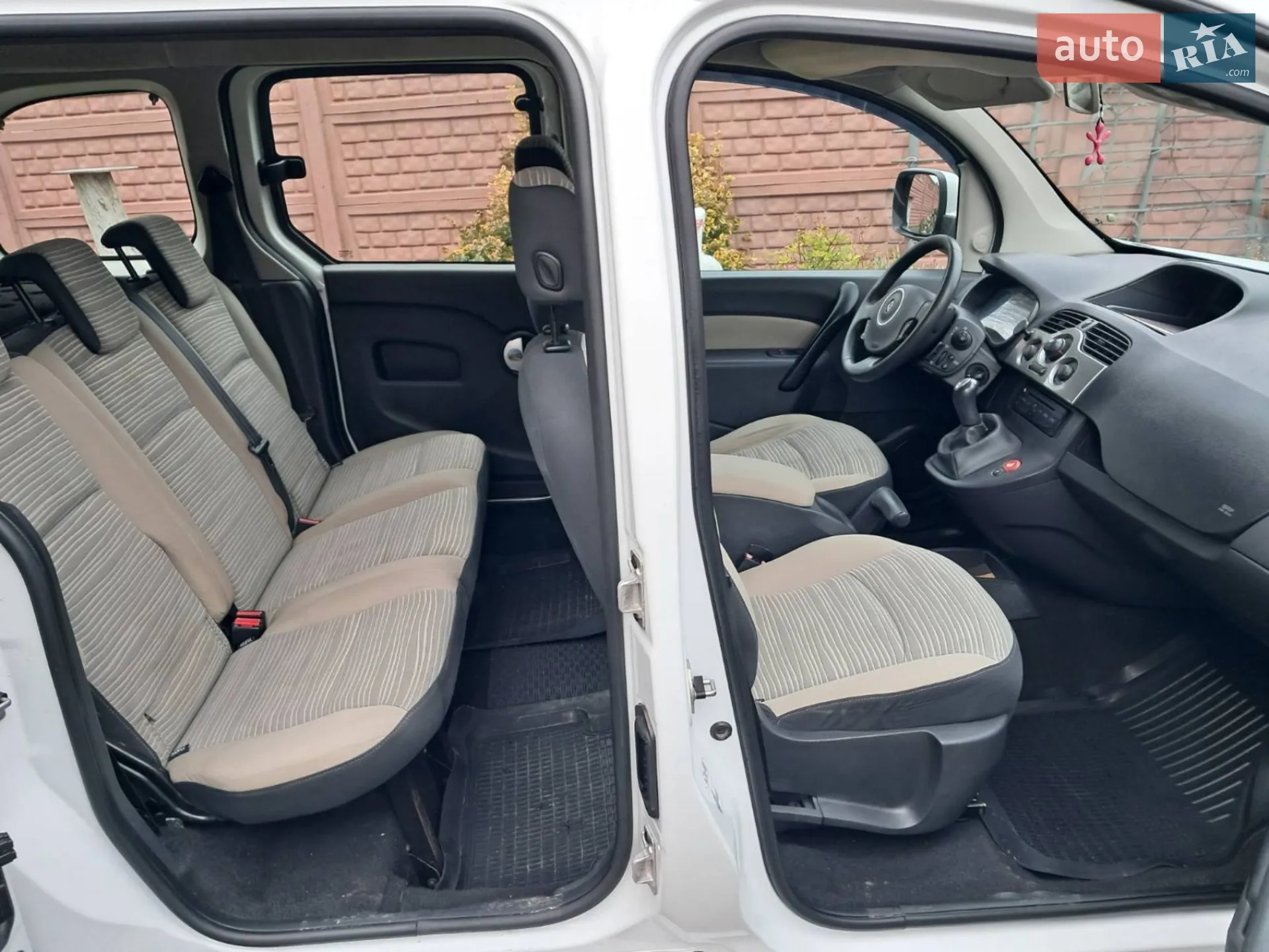 2011 Renault Kangoo - мініатюра 10