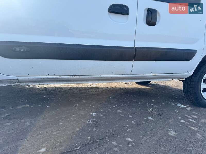 Мінівен Renault Kangoo 2001 в Товсте