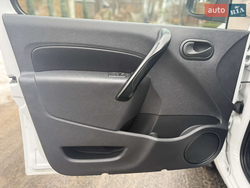 Мінівен Renault Kangoo 2017 в Ірпені фото 11 Мінівен Renault Kangoo 2017 в Ірпені