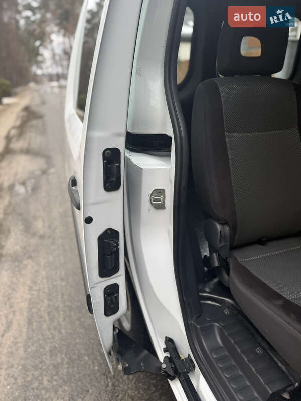 Мінівен Renault Kangoo 2017 в Ірпені фото 18 Мінівен Renault Kangoo 2017 в Ірпені