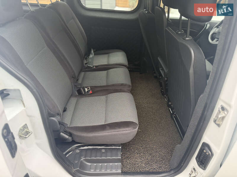 Мінівен Renault Kangoo 2017 в Ірпені фото 17 Мінівен Renault Kangoo 2017 в Ірпені