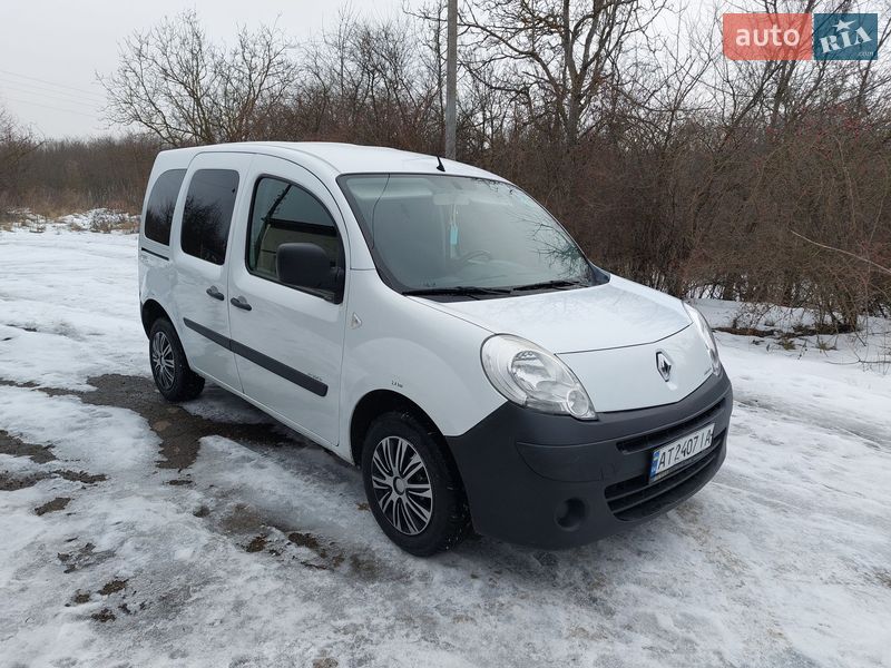Мінівен Renault Kangoo 2010 в Кіцмані фото 2 Мінівен Renault Kangoo 2010 в Кіцмані