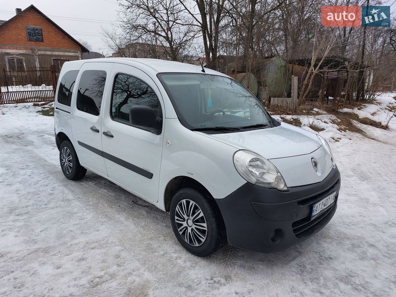Мінівен Renault Kangoo 2010 в Кіцмані фото 22 Мінівен Renault Kangoo 2010 в Кіцмані