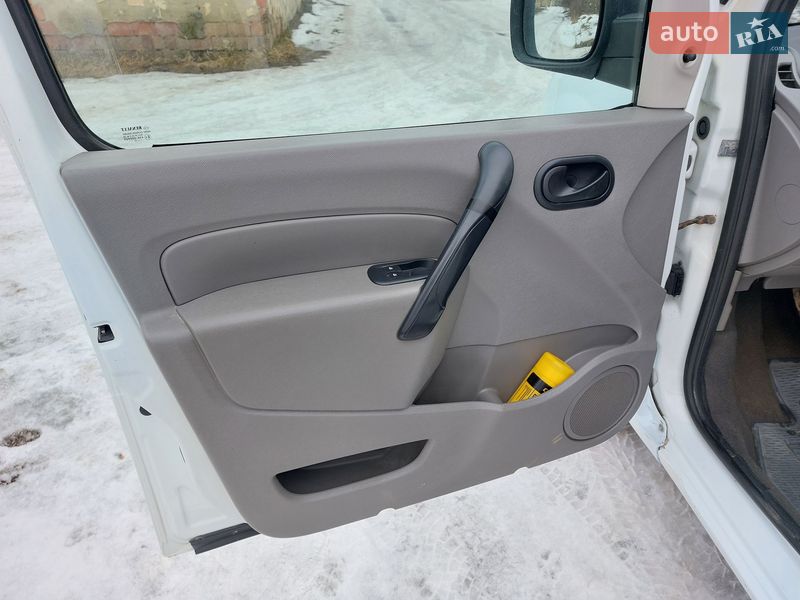 Мінівен Renault Kangoo 2010 в Кіцмані фото 39 Мінівен Renault Kangoo 2010 в Кіцмані