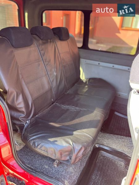 Мінівен Renault Kangoo 2002 в Городенці