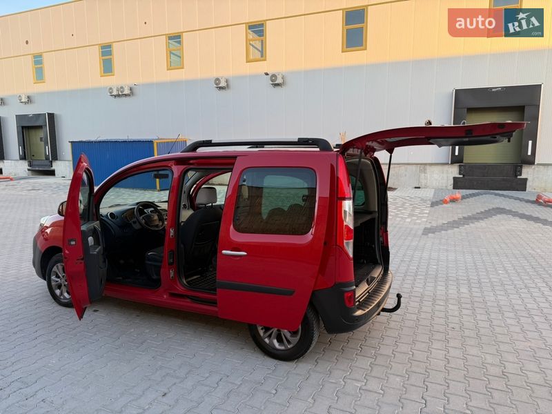 Минивэн Renault Kangoo 2015 в Львове