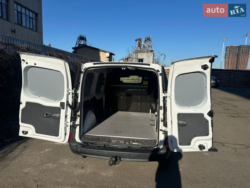 Грузовой фургон Renault Kangoo 2019 в Киеве