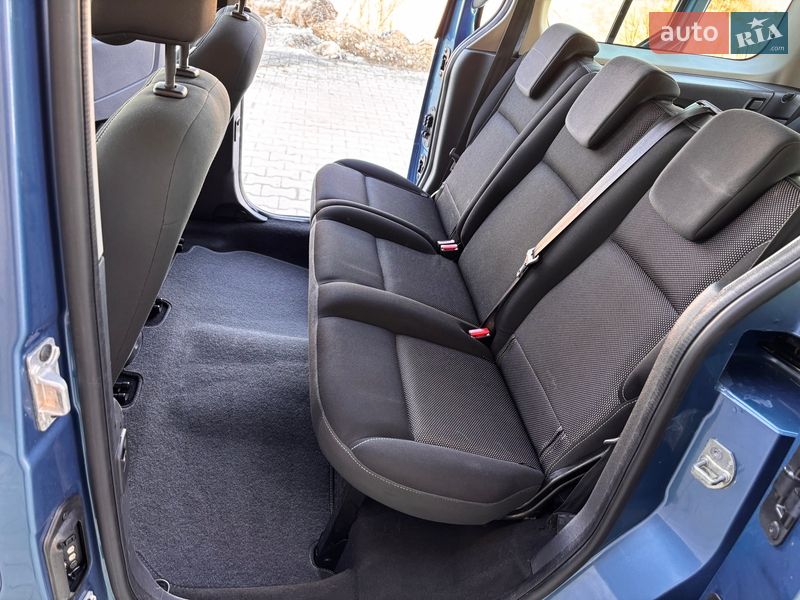 Минивэн Renault Kangoo 2015 в Львове