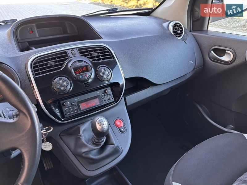 Минивэн Renault Kangoo 2015 в Львове