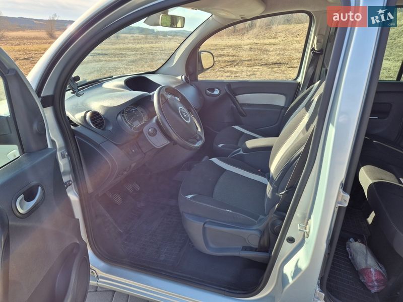 Минивэн Renault Kangoo 2013 в Городке