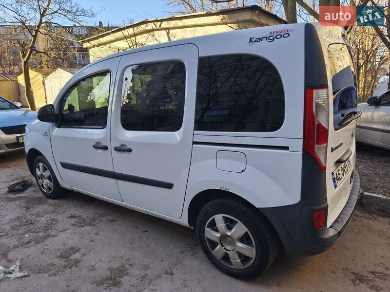 Минивэн Renault Kangoo 2014 в Днепре