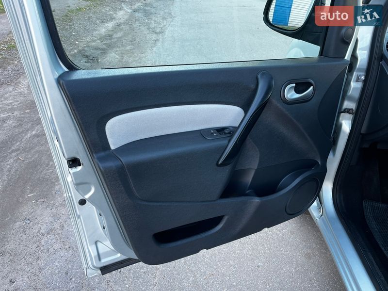 Минивэн Renault Kangoo 2013 в Чернигове