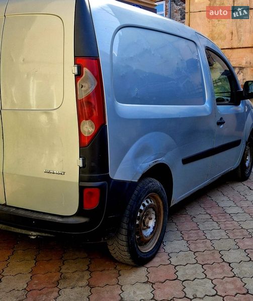 Грузовой фургон Renault Kangoo 2010 в Черновцах