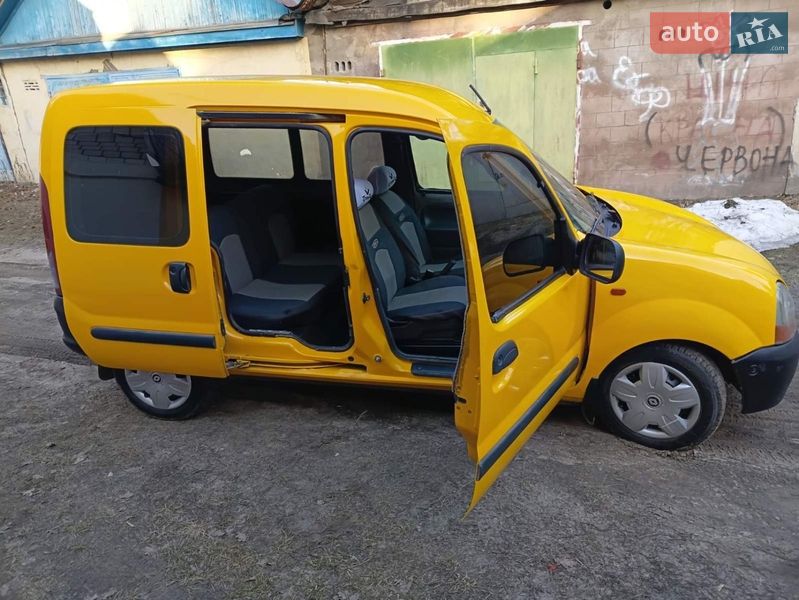 Минивэн Renault Kangoo 2000 в Озерном