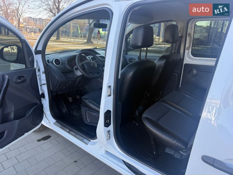 Мінівен Renault Kangoo 2014 в Хмельницькому
