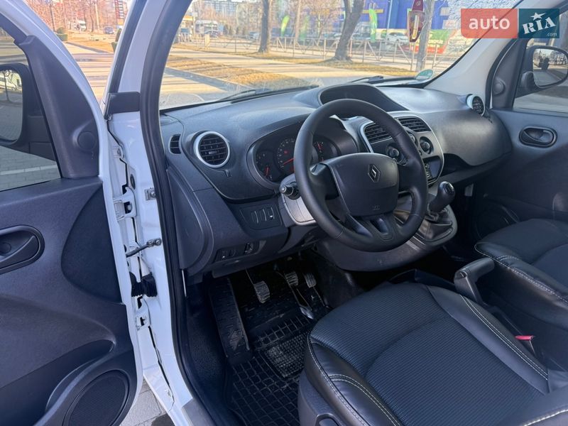 Мінівен Renault Kangoo 2014 в Хмельницькому
