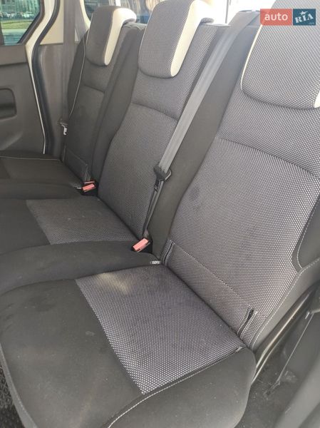 Минивэн Renault Kangoo 2011 в Львове