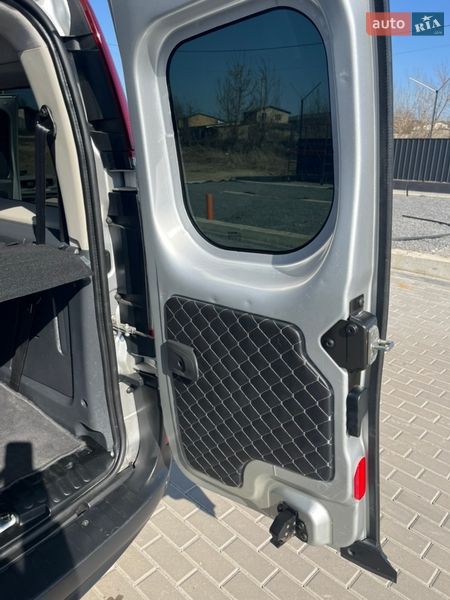 Минивэн Renault Kangoo 2016 в Полтаве