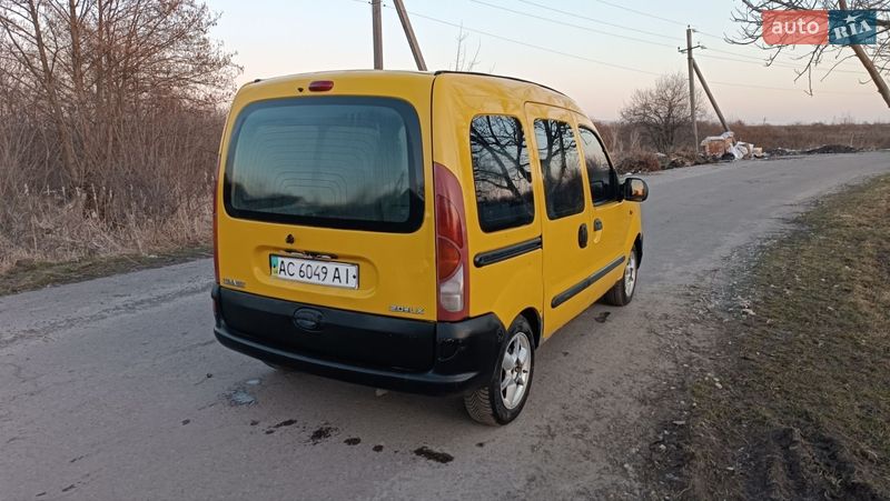 Минивэн Renault Kangoo 2000 в Сарнах