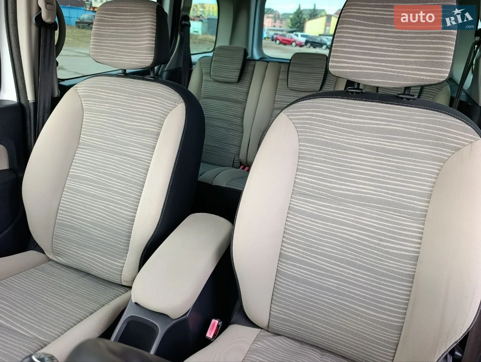 2012 Renault Kangoo - мініатюра 15