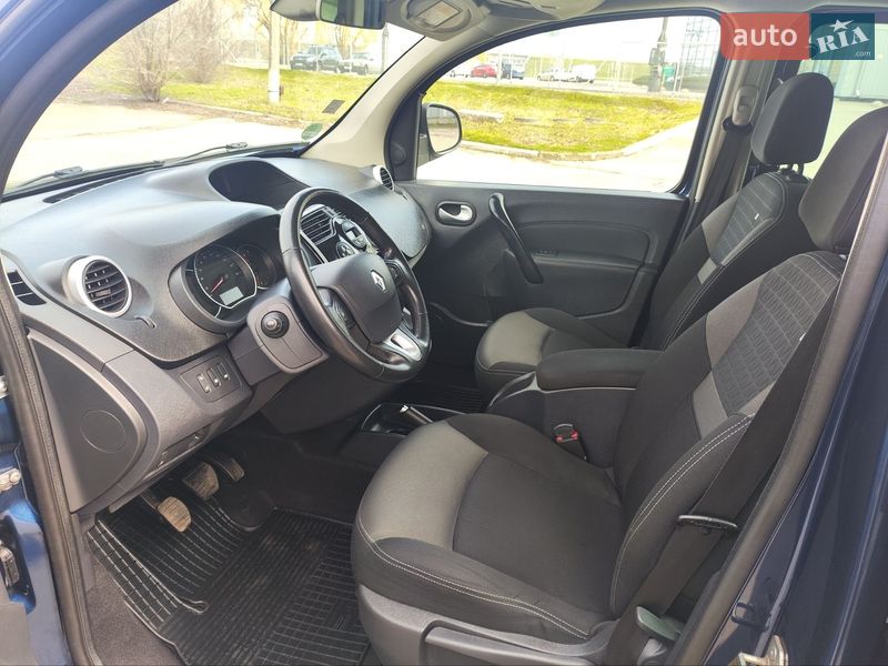 Минивэн Renault Kangoo 2017 в Днепре фото 25 Минивэн Renault Kangoo 2017 в Днепре