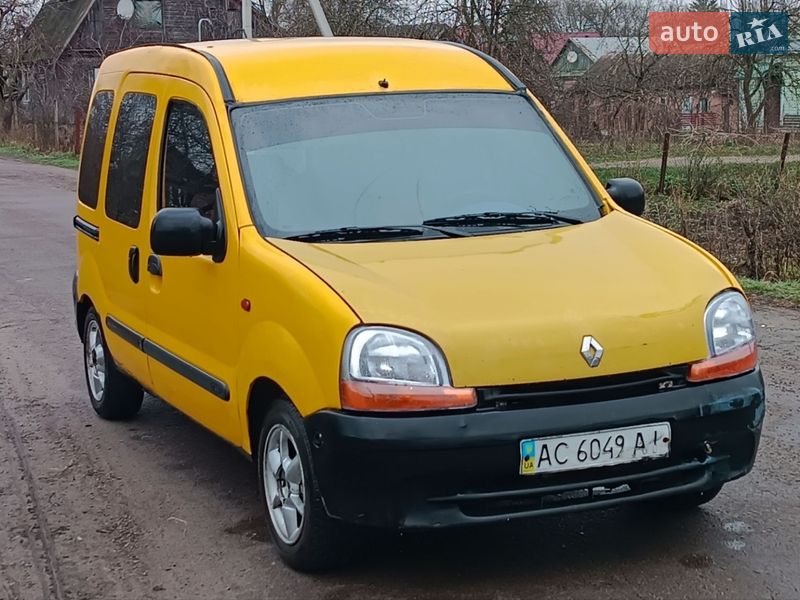 Минивэн Renault Kangoo 2000 в Сарнах