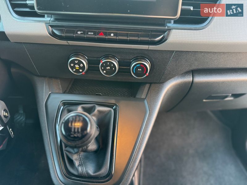 Грузовой фургон Renault Kangoo 2022 в Луцке