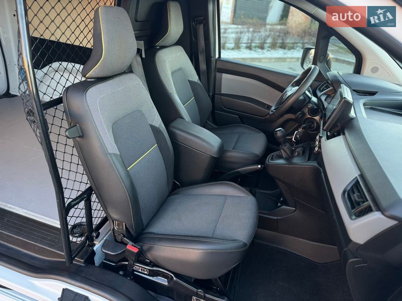 Грузовой фургон Renault Kangoo 2022 в Луцке