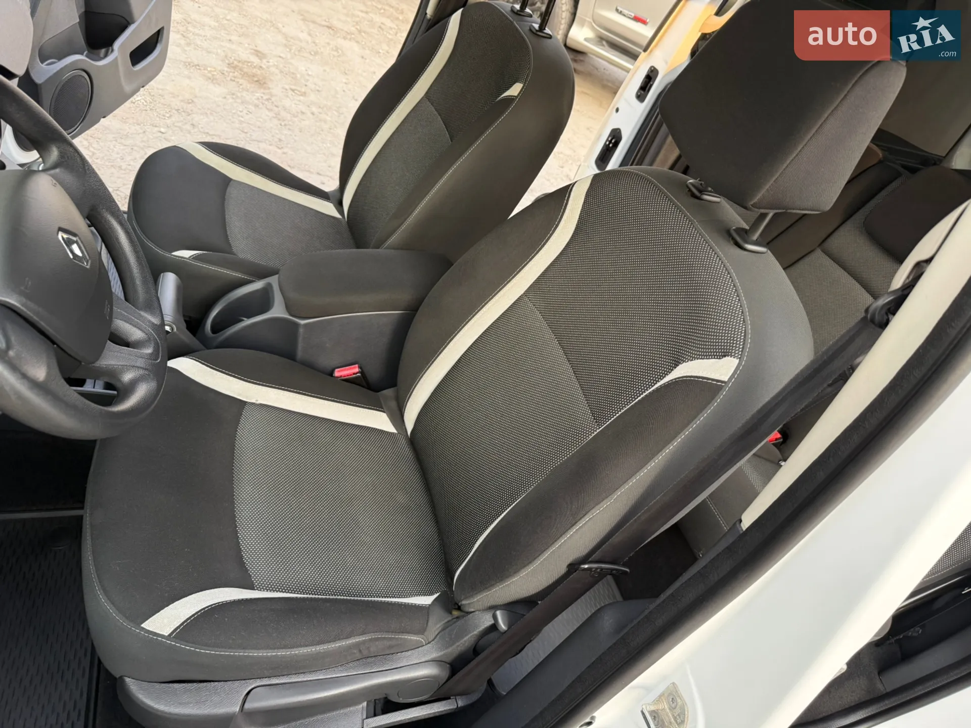 2015 Renault Kangoo - мініатюра 51