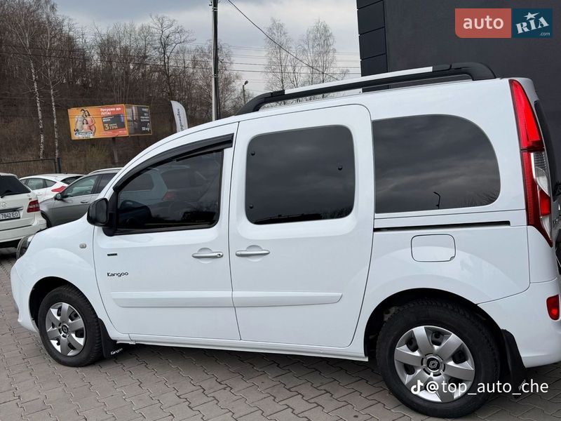 Мінівен Renault Kangoo 2014 в Чернівцях