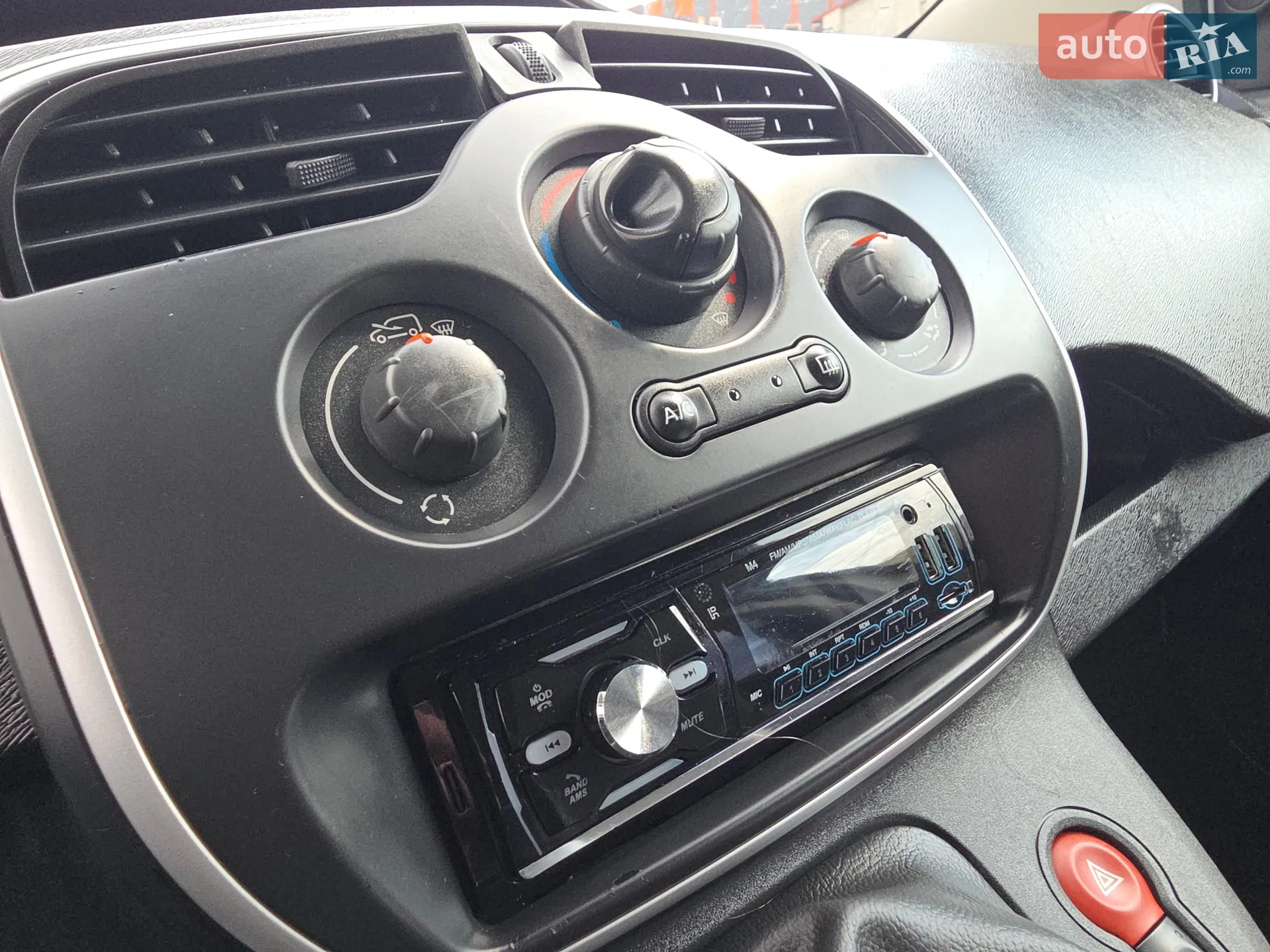 2016 Renault Kangoo - мініатюра 28