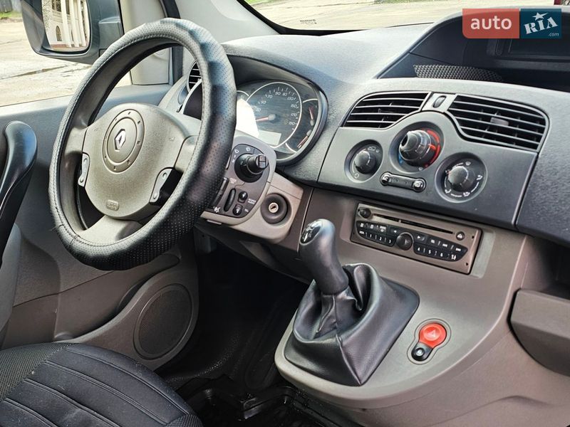 Грузовой фургон Renault Kangoo 2010 в Киеве