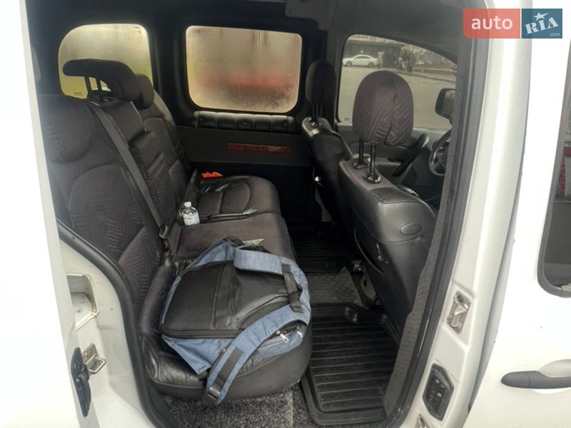 Минивэн Renault Kangoo 2011 в Софиевской Борщаговке фото 4 Минивэн Renault Kangoo 2011 в Софиевской Борщаговке
