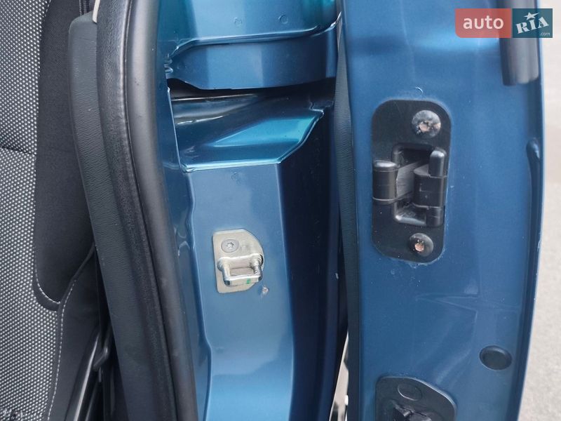 Мінівен Renault Kangoo 2013 в Києві