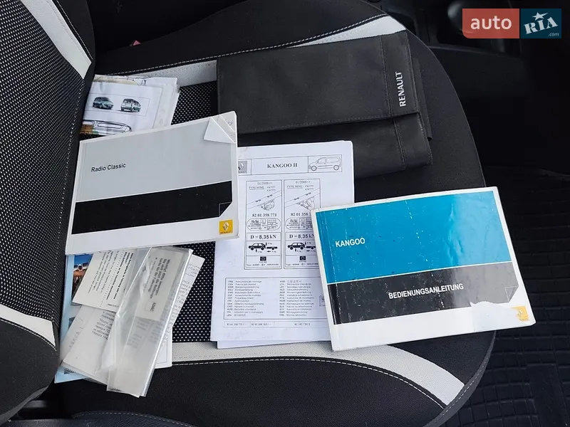 Мінівен Renault Kangoo 2013 в Києві документ