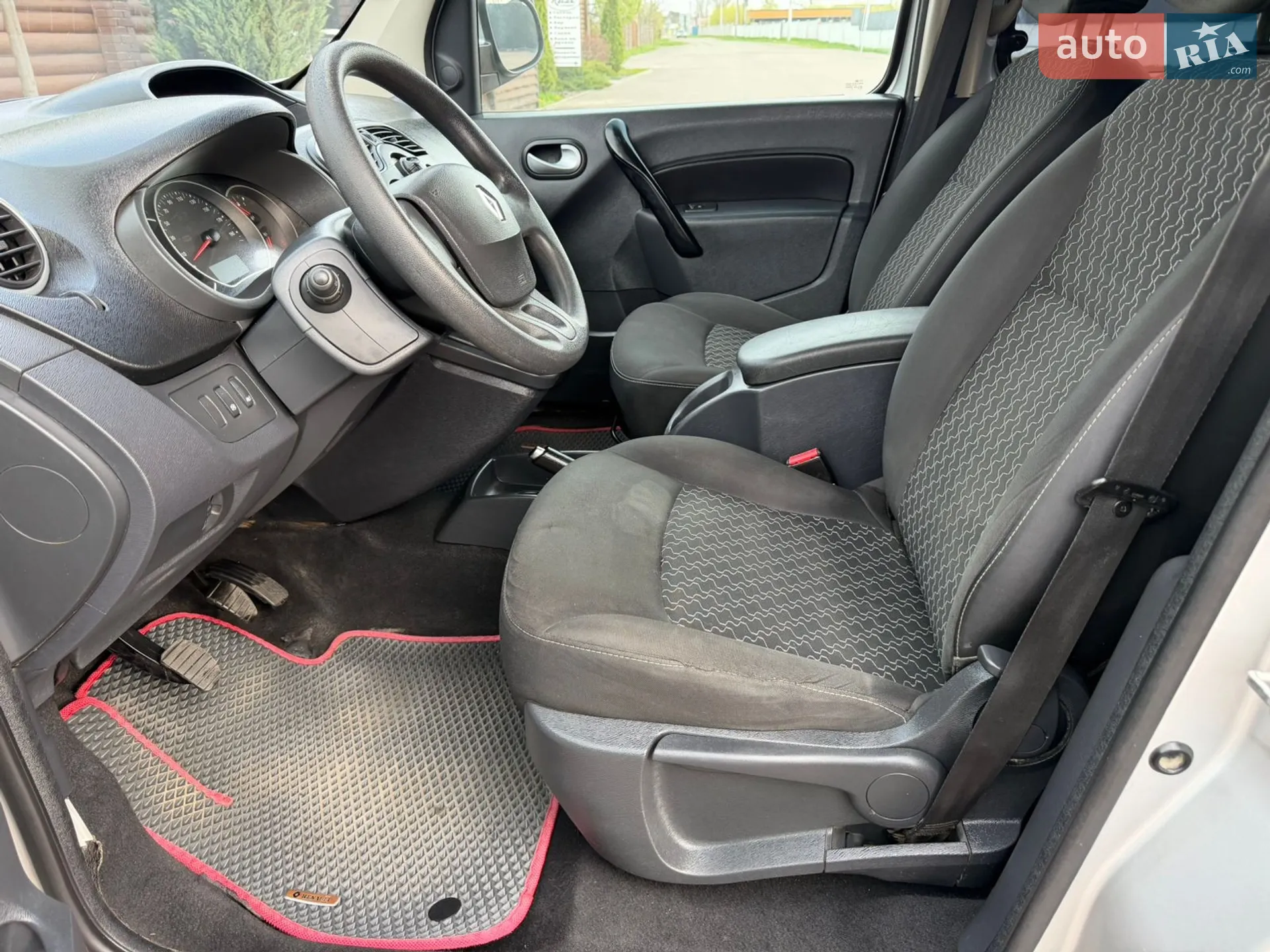 2016 Renault Kangoo - мініатюра 39