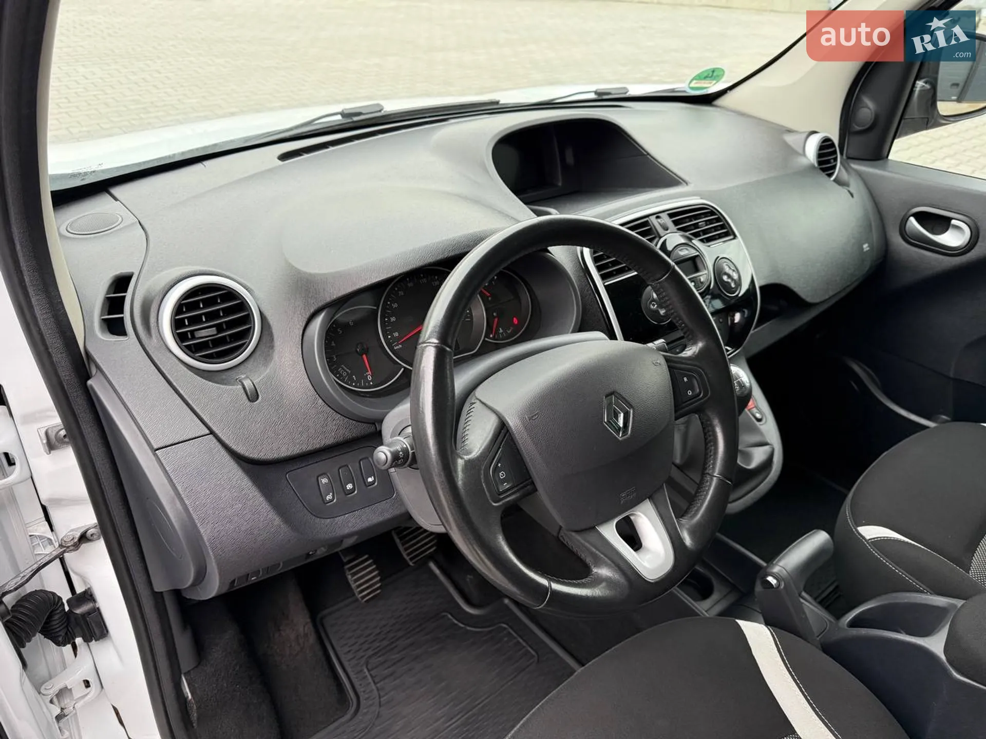 2016 Renault Kangoo - мініатюра 106