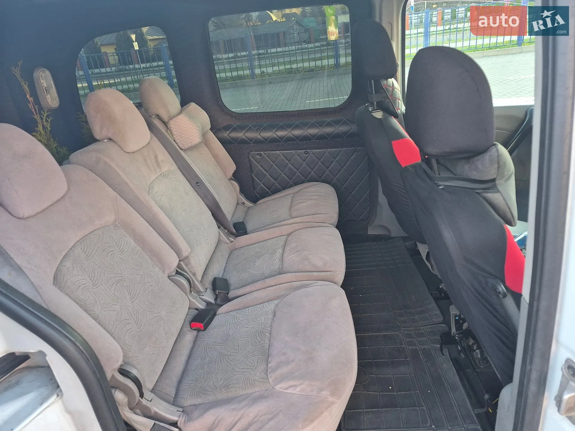 2010 Renault Kangoo - мініатюра 5