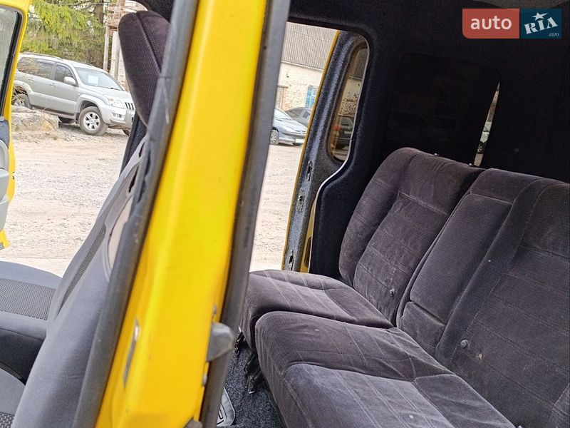 Минивэн Renault Kangoo 2001 в Хмельнике