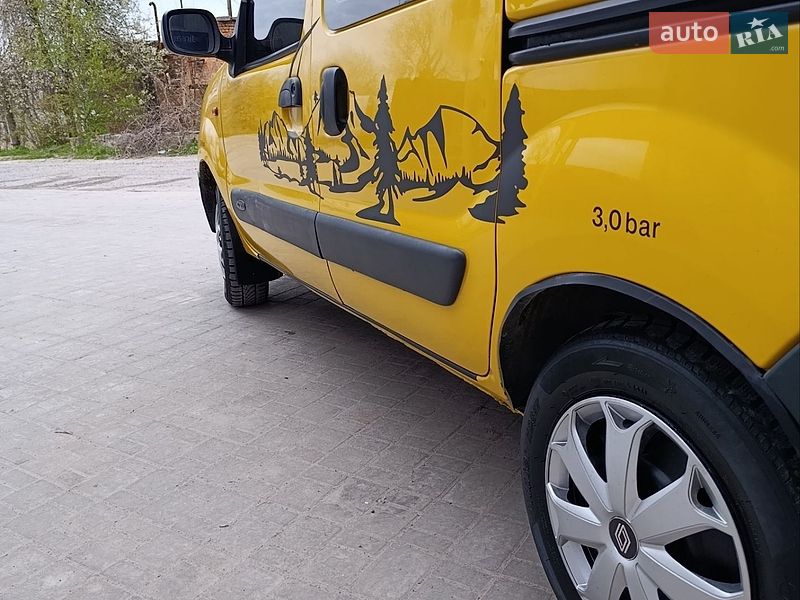 Минивэн Renault Kangoo 2001 в Хмельнике