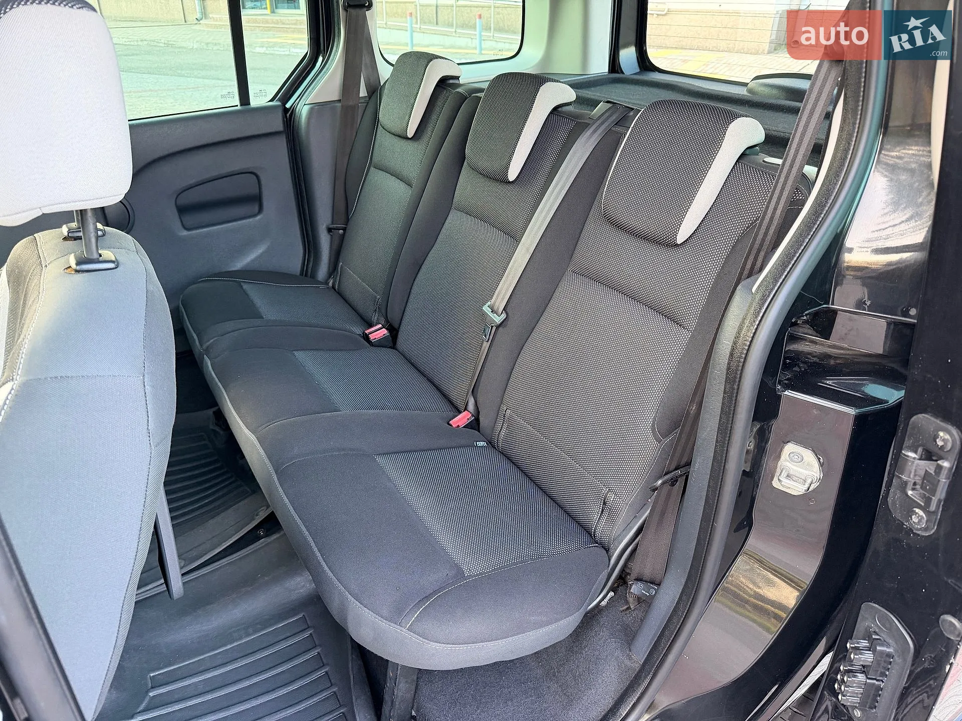 2013 Renault Kangoo - мініатюра 17