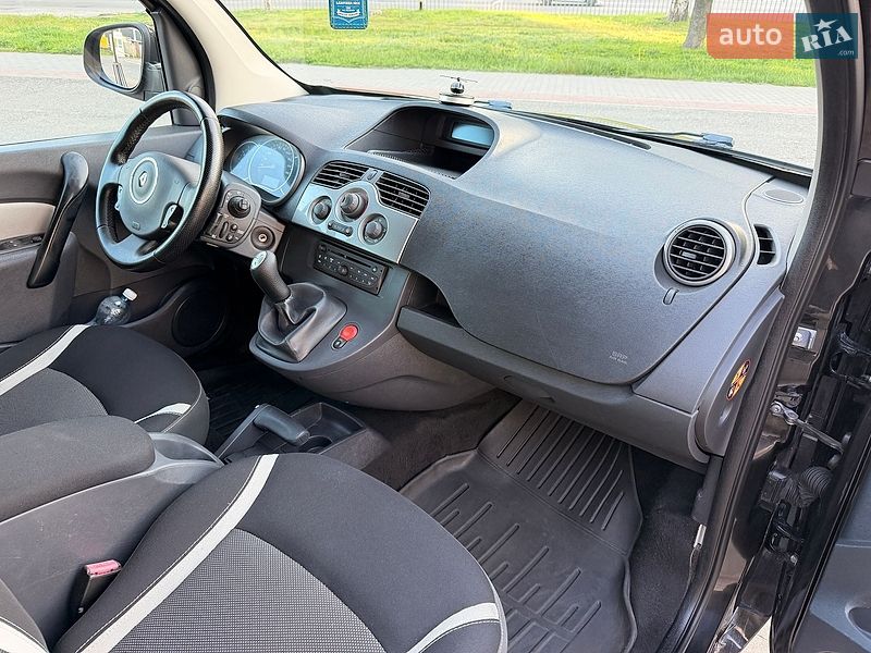 Минивэн Renault Kangoo 2013 в Днепре