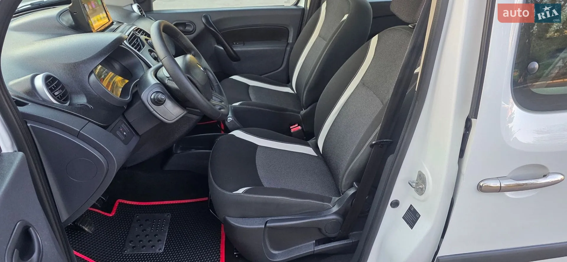 2015 Renault Kangoo - мініатюра 52