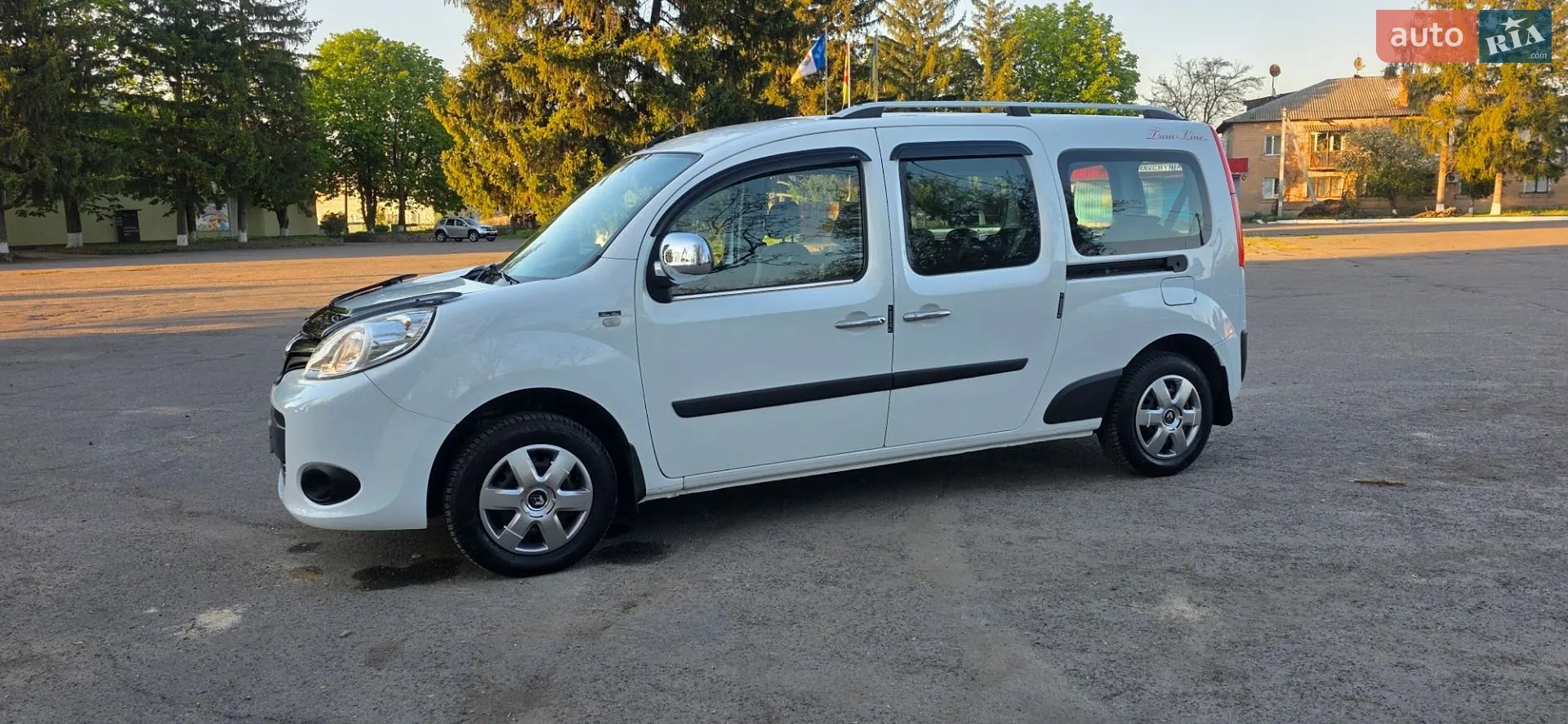 2015 Renault Kangoo - мініатюра 106