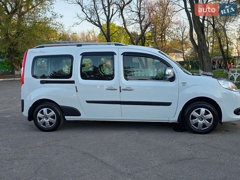 Минивэн Renault Kangoo 2015 в Новоархангельске