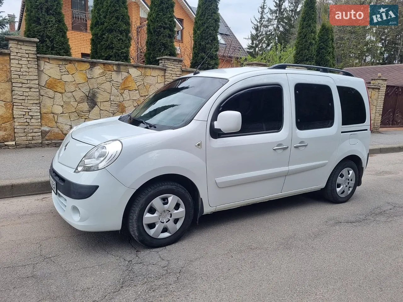 2010 Renault Kangoo - мініатюра 10